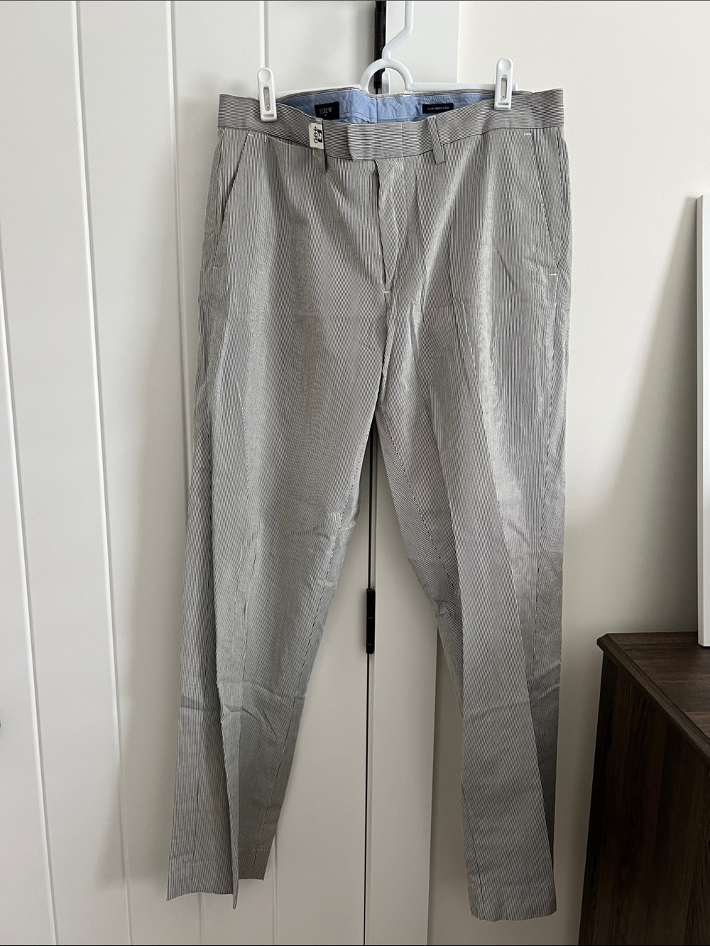 J. Crew Light Gray Men's Dress Pants - Slim Trousers. W34 L32. Dry cleaned